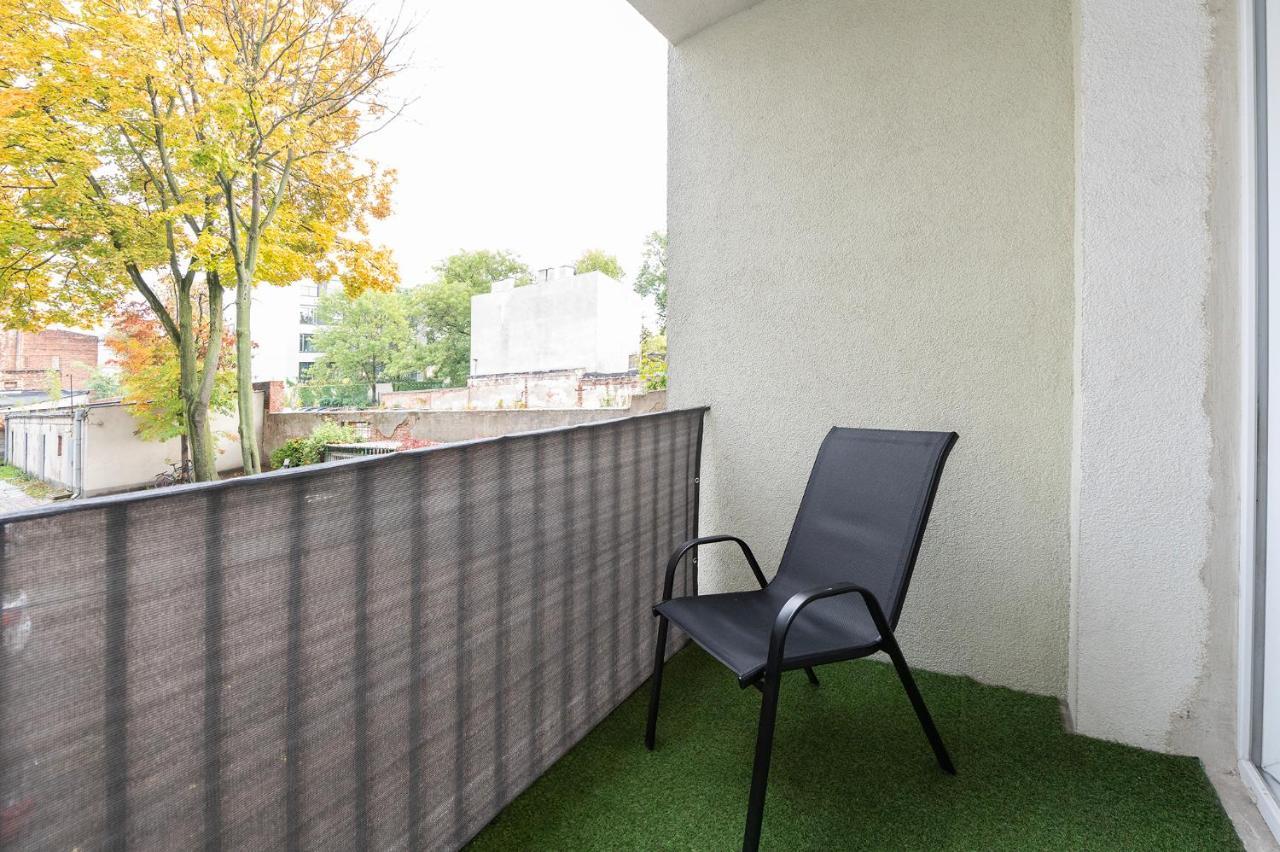 Studio In City Centre Free Parking Лодзь Экстерьер фото